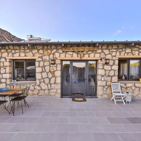 Siralar Memo Tas Evi Kaş